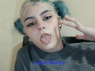 Kylie_Bonny