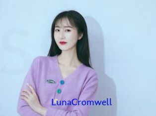 LunaCromwell