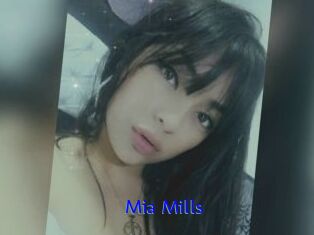 Mia_Mills