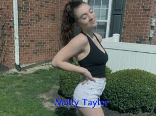 Molly_Taylor