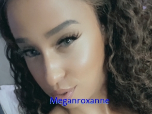 Meganroxanne