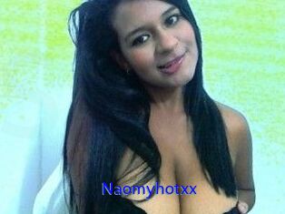 Naomyhotxx