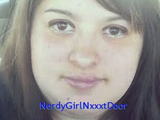 NerdyGirlNxxxtDoor