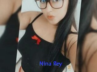 Nina_Rey