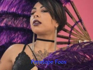 Penelope_Foox