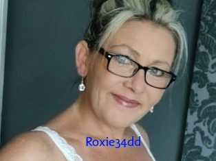 Roxie34dd