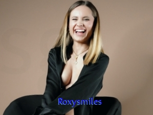 Roxysmiles